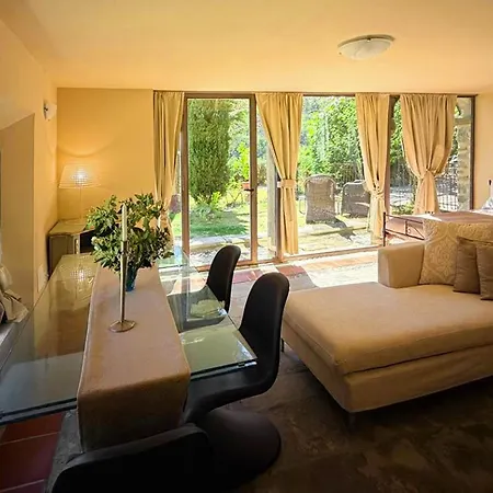 Borgo Spescia -la Bizantino- Piscina Parco Relax 3*
