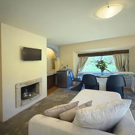 Гостевой дом Borgo Spescia -la Bizantino- Piscina Parco Relax Camposonaldo