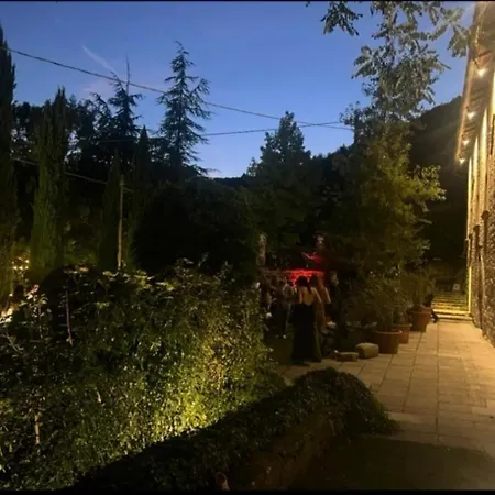 Borgo Spescia -la Bizantino- Piscina Parco Relax Гостевой дом Camposonaldo